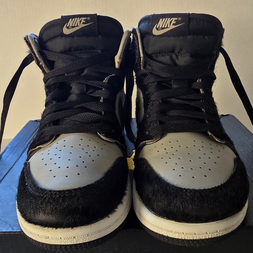 NIKE AIR JORDAN 1 HIGH OG TWIST GIRLS SIZE 3Y